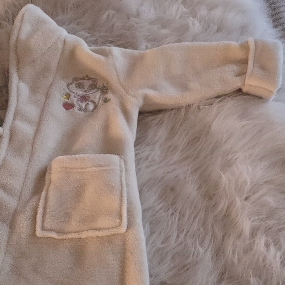 SWEET AND SASSY Girls fleece robe- Purrfect Princess - Picture 6 of 6
